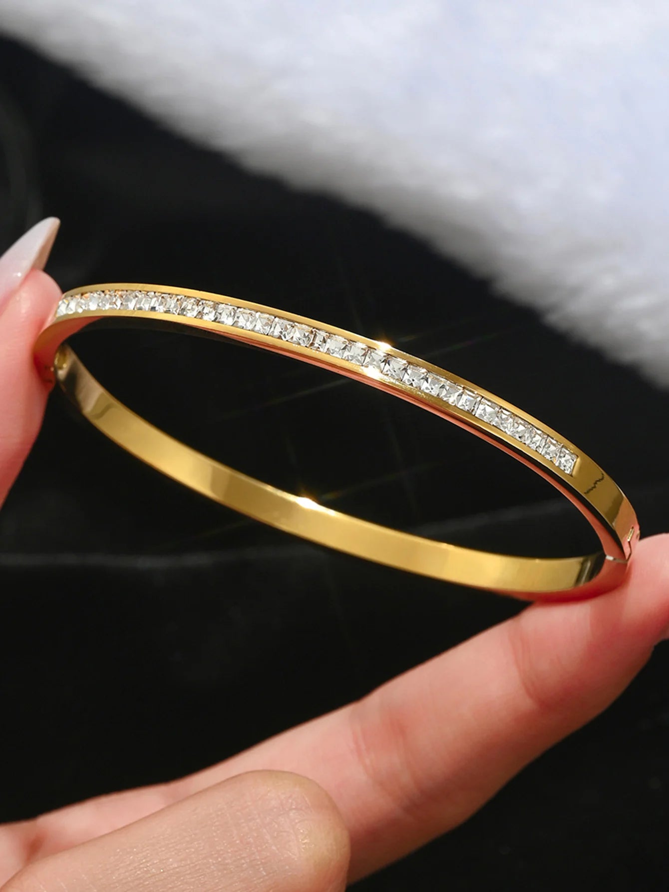 Lucky Clover Bangle